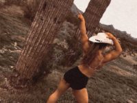 Sheena in the Desert 01